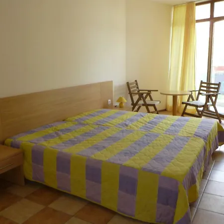 Хотелски Комплекс Кая Apartament